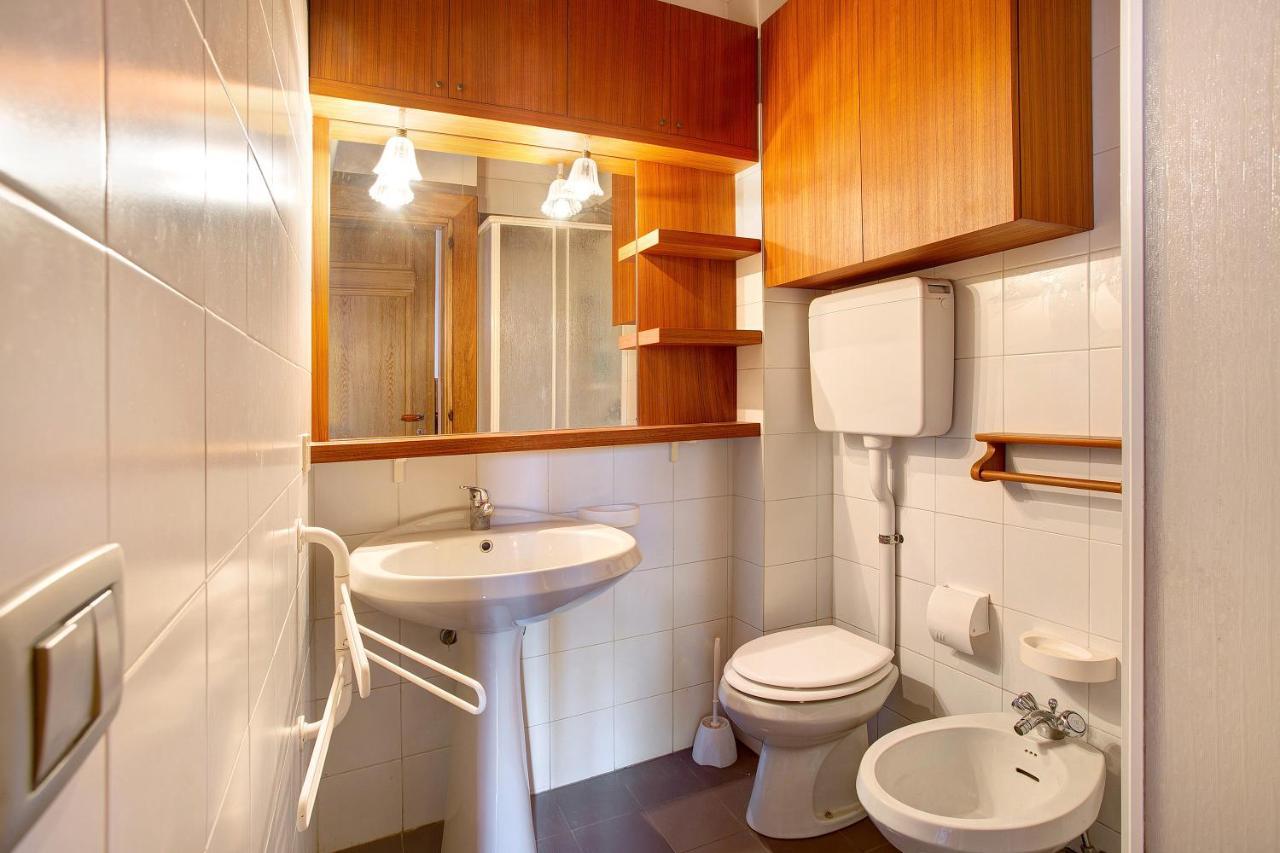 Cascina Taronico Villa Bellagio Luaran gambar